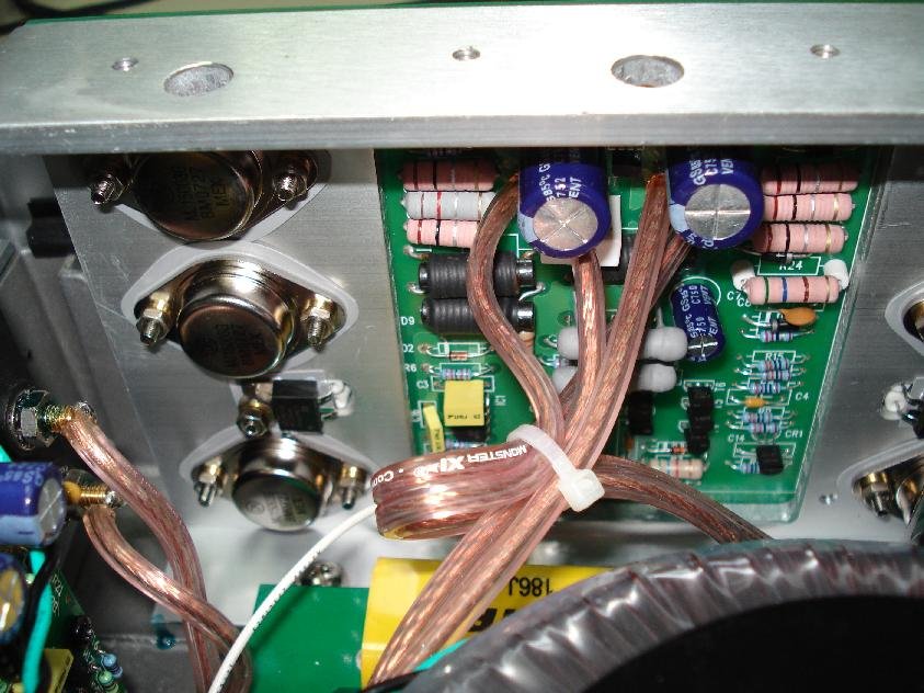 Quad 909M closer look on the positive channel.jpg Quad 909M closer look on the positive channel.jpg