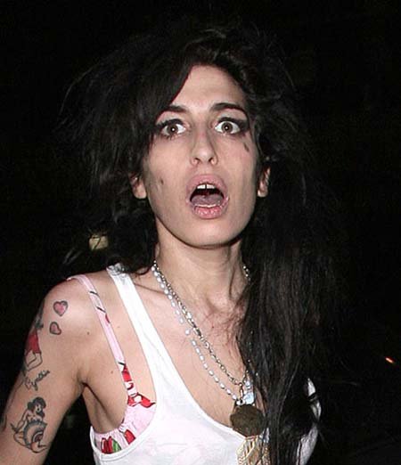 amy-winehouse-arrest.jpg