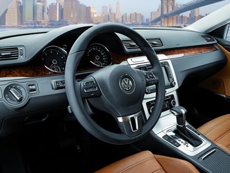 Volkswagen_Passat_CC_11.jpg