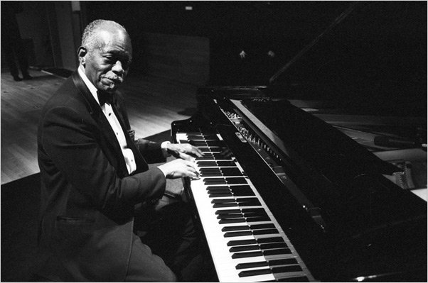 hank_jones.jpg