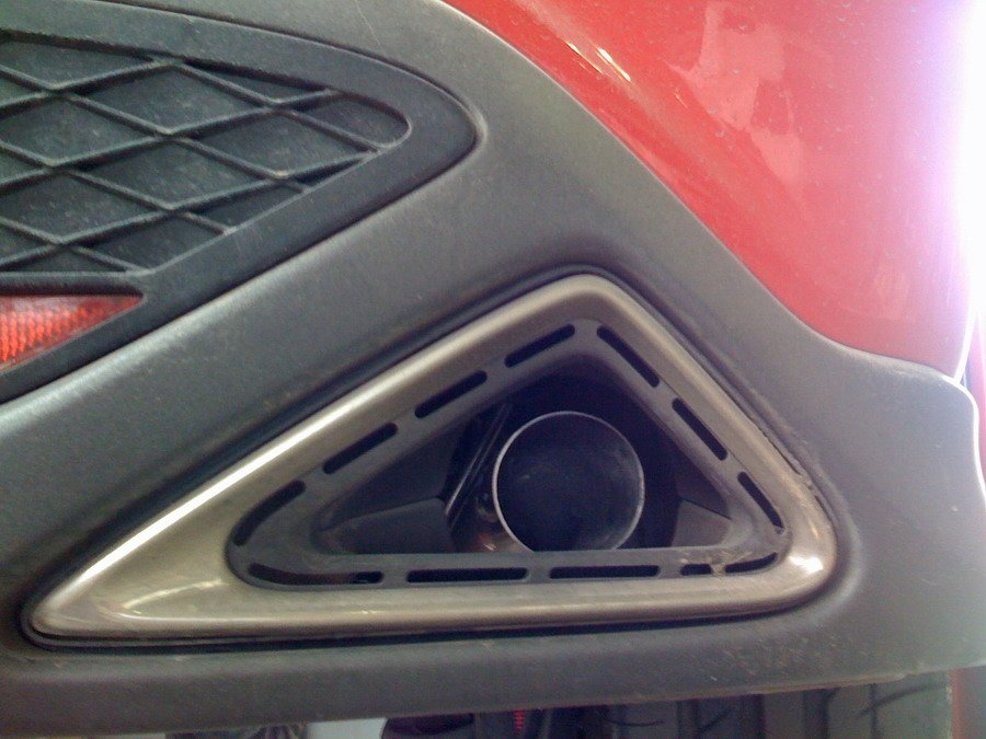 IMG_0064_exhaust1.jpg