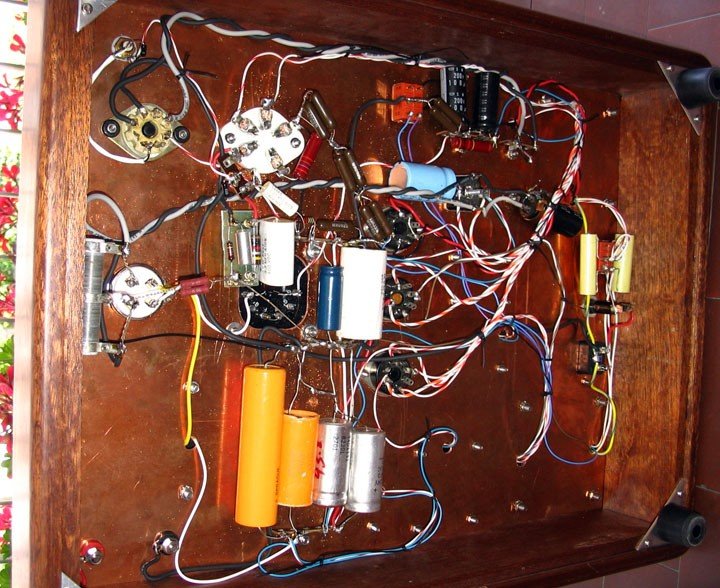 WE300B013.jpg