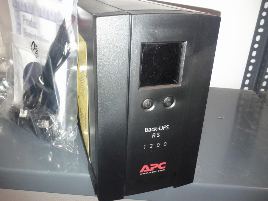 ups (2).jpg ups (2).jpg