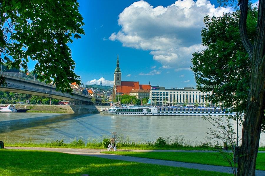 _MG_1076_4_5_tonemapped copy.jpg