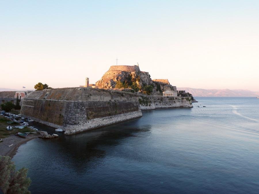 P KASR KERK EPEJ.jpg