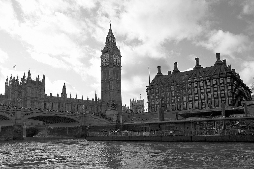 _1020574 BW2 res.jpg