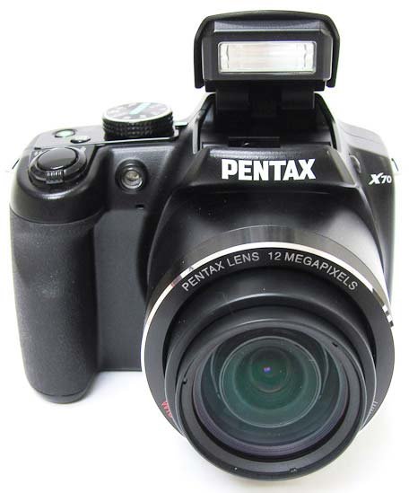 pentax_x70_02.jpg