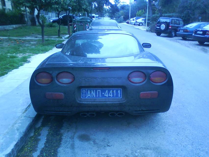 corvette2.jpg