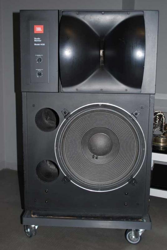 JBL6.jpg