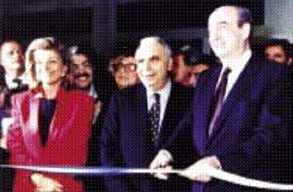 !cid_929042512@26032013-01C4.gif