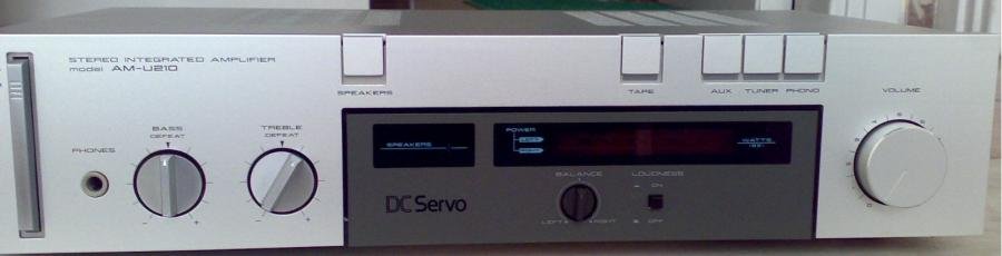 AKAI AM-210.jpg