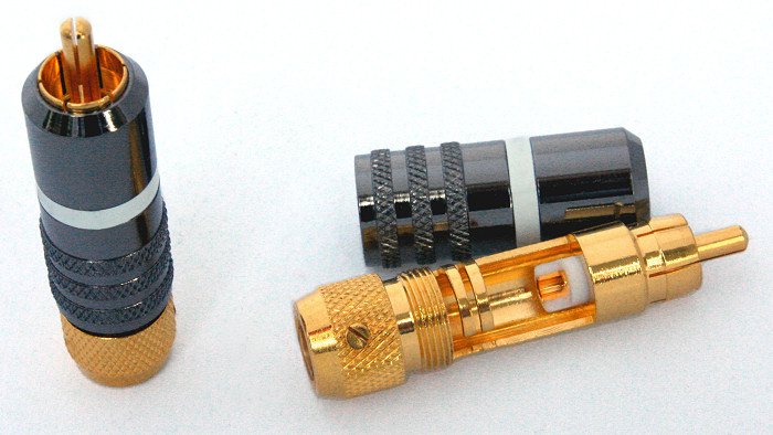 phono1_700x394v3.jpg