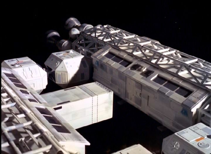 22 Docking in space.jpg