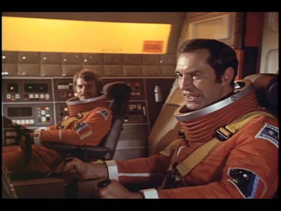 29 Cockpit interior.jpg