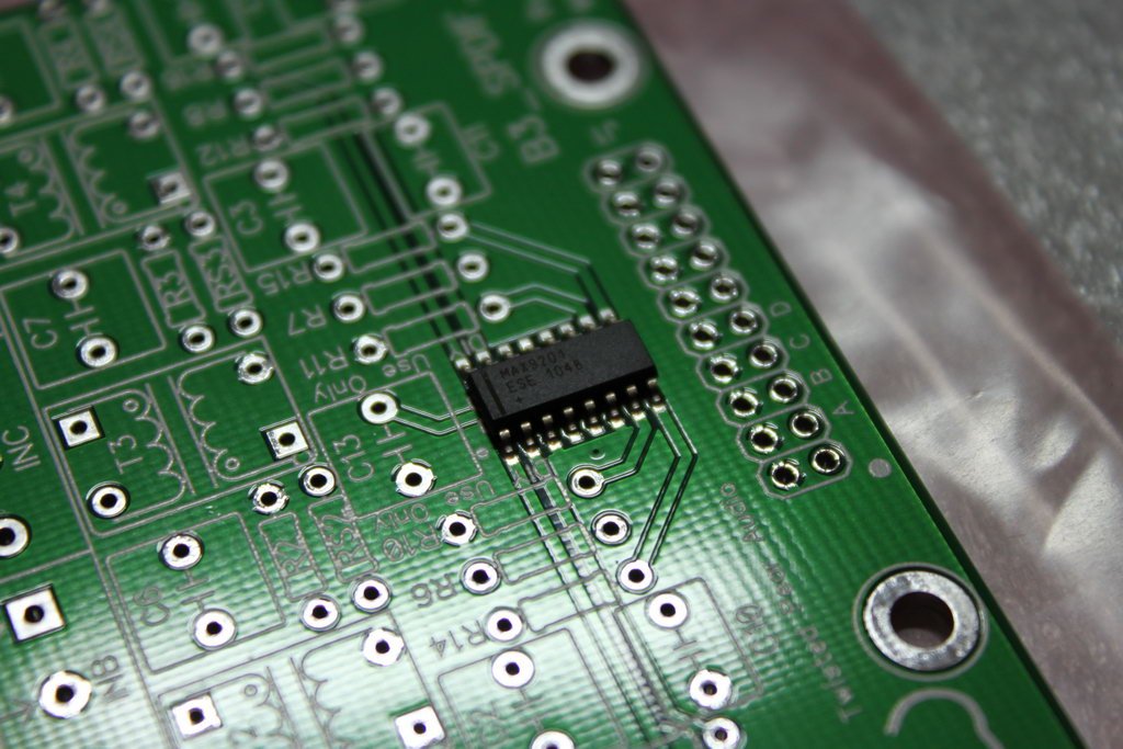 B3_SPDIF_4_03.JPG