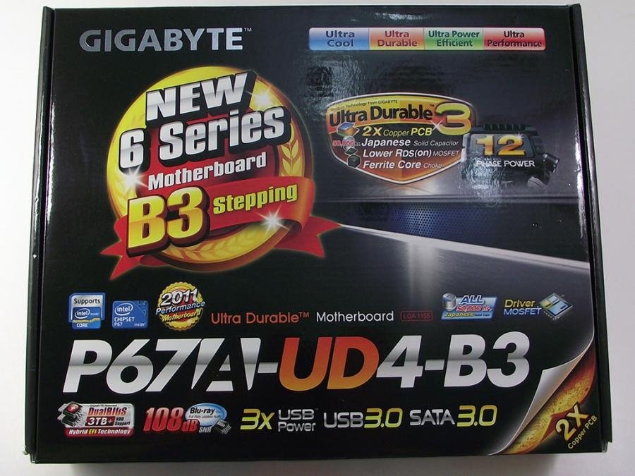 GIGABYTE-P67UD4-BOX.jpg
