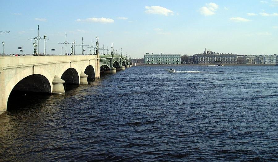 st peterb trinity brigde.jpg