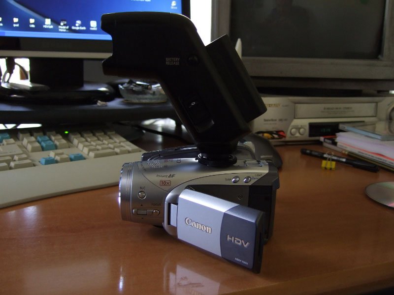 canonhv20 flash light_0008.jpg