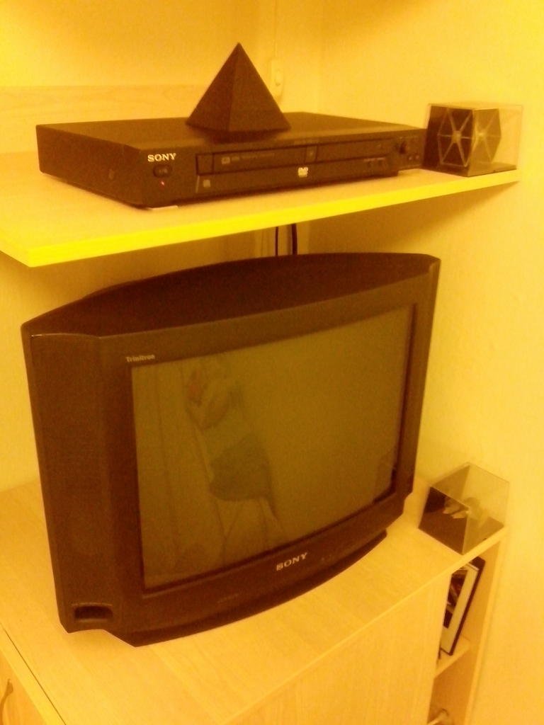 CRT & Player.jpg