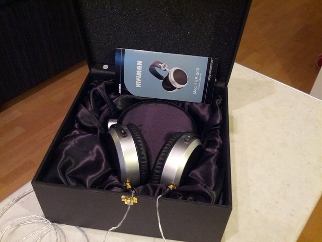hifiman300.jpg hifiman300.jpg