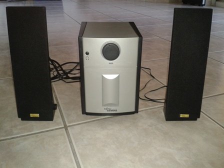 speakers1.jpg