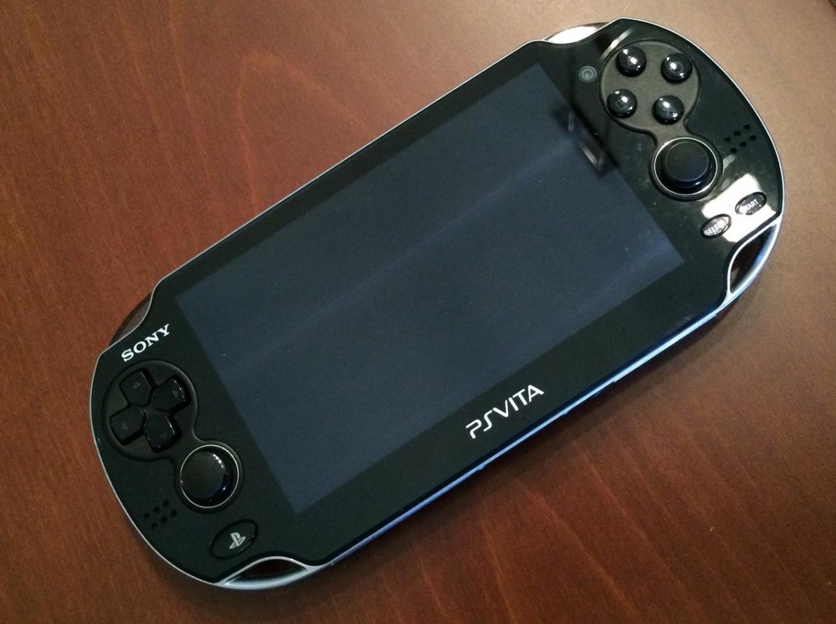 PS VITA.jpg