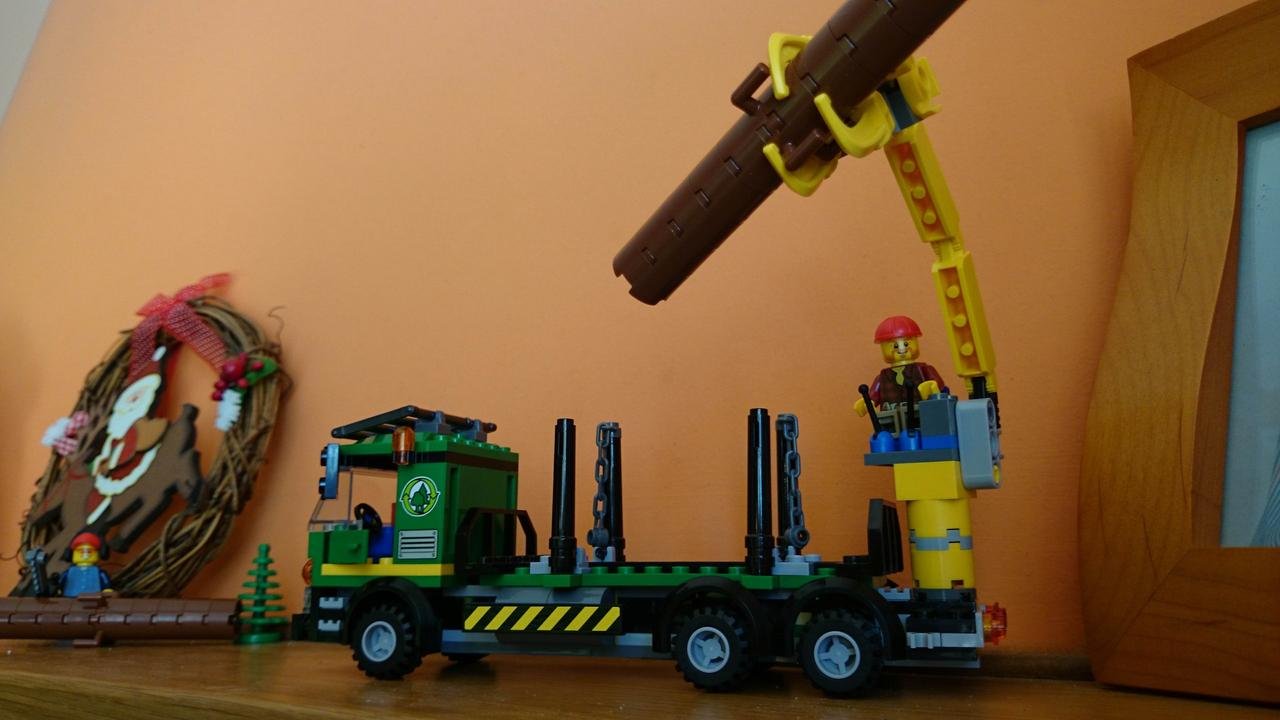 lego.jpg