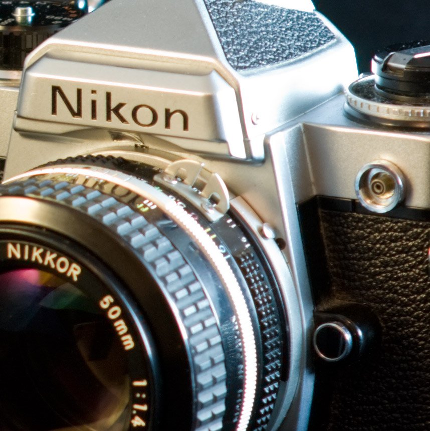 IMG_3535-Nikkor-5.6-crop.jpg