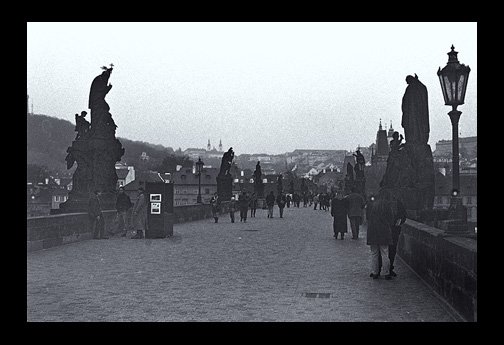praga_charlesbridge_1997.jpg