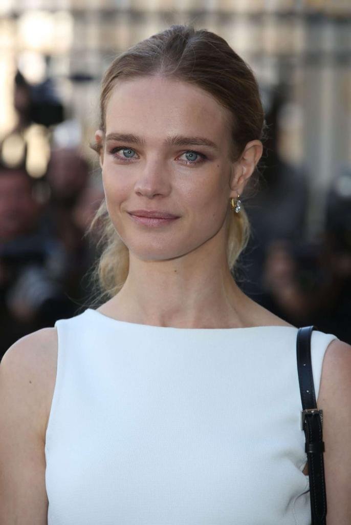 Natalia-Vodianova -Christian-Dior-PFW-2014--03.jpg