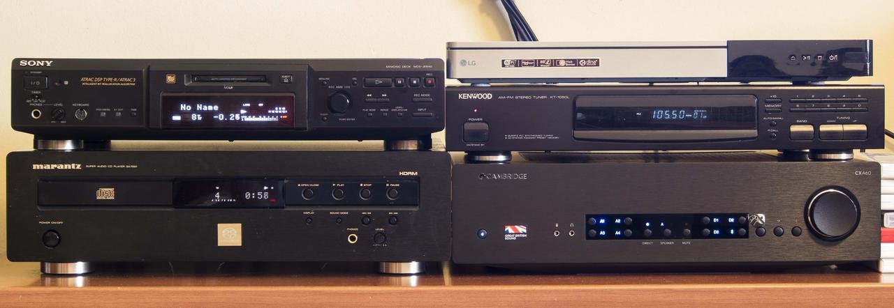 Hi-Fi (close)small.jpg